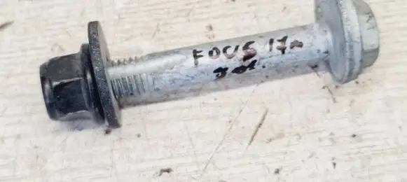 Ford Focus Rear suspension camber bolt 