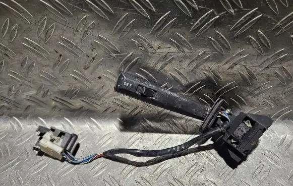 Volvo S70 V70 V70 XC Indicator stalk 465730