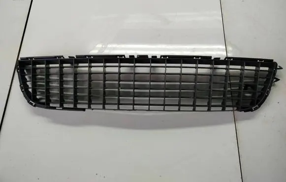 Opel Vectra C Front bumper lower grill 13182906