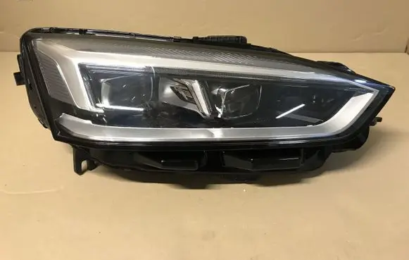 Audi A5 Headlight/headlamp 8W6941036E