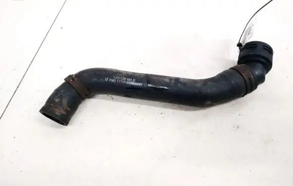 Volkswagen Golf IV Engine coolant pipe/hose 1J0122101D