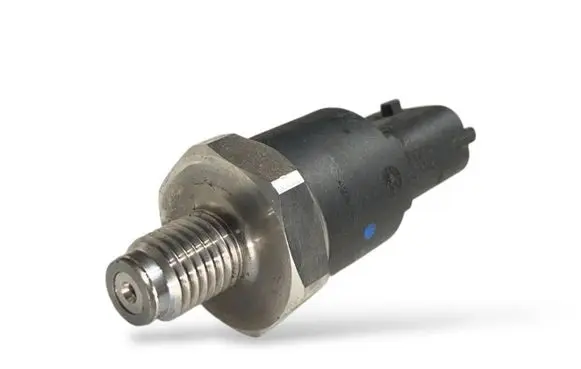 BMW 5 E39 Fuel pressure sensor 0281002475