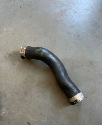 Intercooler hose/pipe