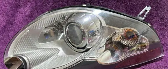 Jaguar XK - XKR Headlight/headlamp 6W8313W030BB