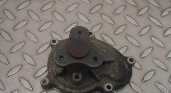Nissan Qashqai Water pump 