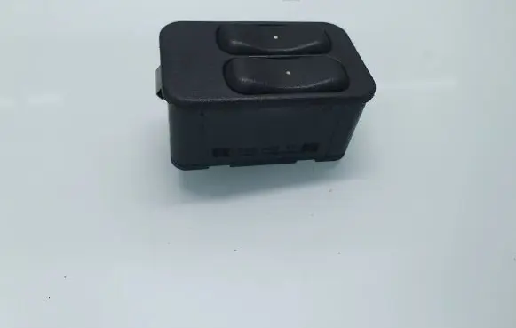 Opel Zafira A Electric window control switch 13363201 90561088