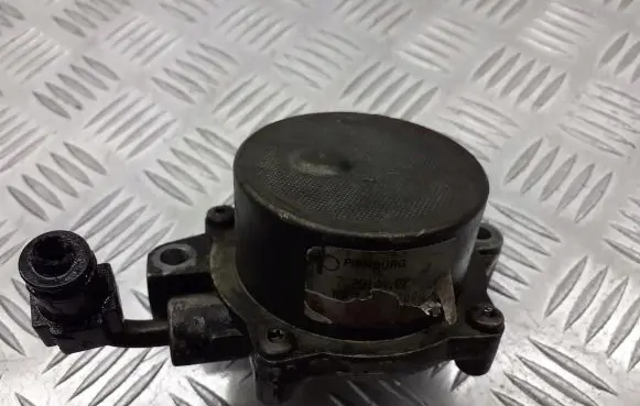 Ford Fusion Vacuum pump 7.28144.02