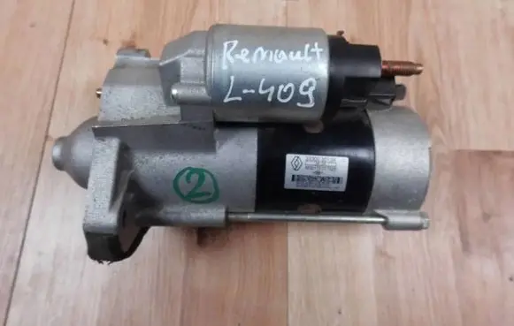 Nissan X-Trail T32 Starter motor 233003513R
