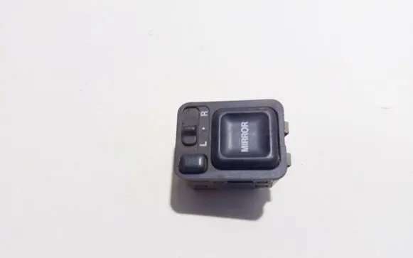 Honda HR-V Wing mirror switch 3628K