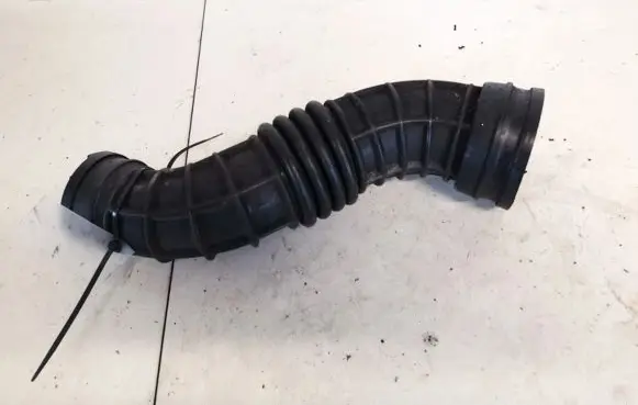 Iveco Daily 30.8 - 9 Air intake hose/pipe a947