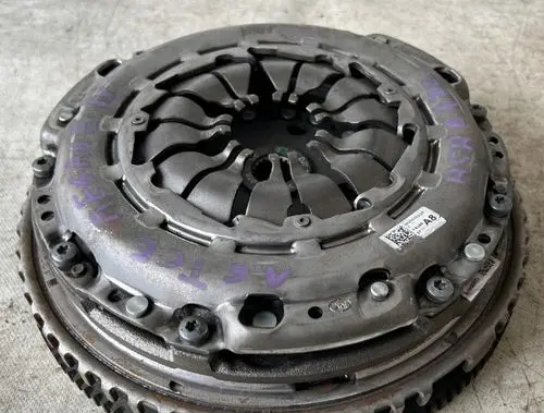 Dacia Duster II Clutch set kit 302053062R