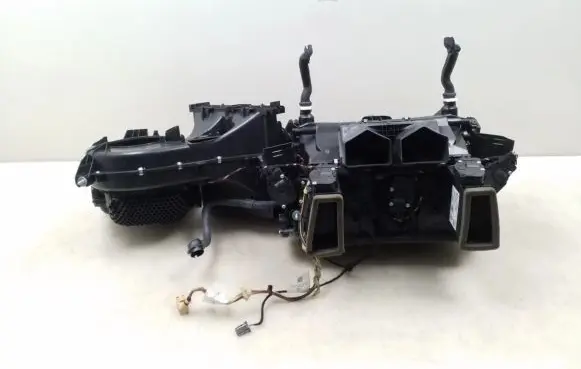 Interior heater climate box assembly