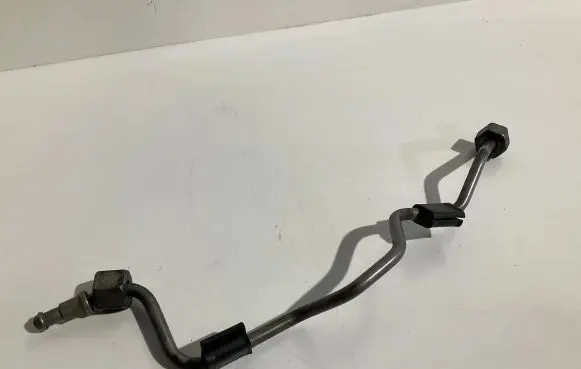 Mercedes-Benz E W212 Fuel injector supply line/pipe 