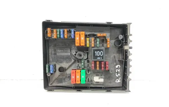 Volkswagen Caddy Fuse module 1K0937125A 017183071