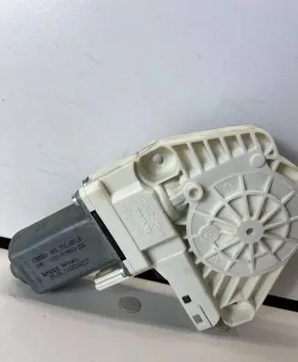 Audi A7 S7 4G Front door window regulator motor 8K0959801B