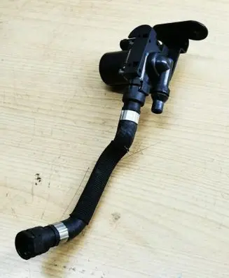 BMW 6 F12 F13 Coolant pipe/hose 7578490