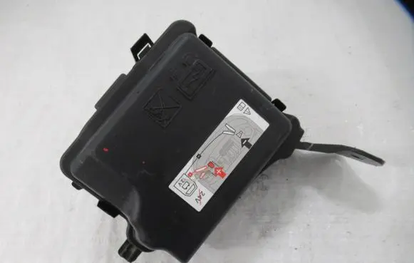 Citroen C4 Cactus Fuse box set 9671941780