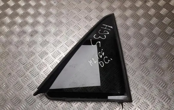 Mercedes-Benz ML W166 Rear door window/glass frame A1667300255