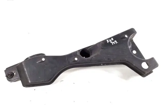 Toyota RAV 4 (XA30) Trunk boot underbody cover/under tray 58398-42020