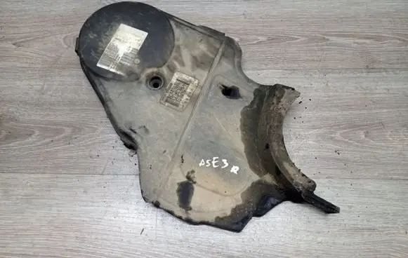 Volvo S60 Timing belt guard (cover) 8631627