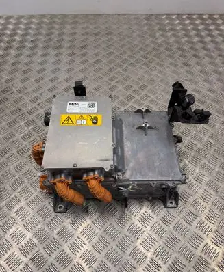 Mini Electric (Cooper SE) Voltage converter inverter 2107152XNY04A