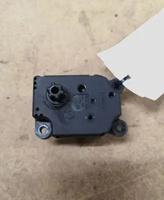 Peugeot 407 Air flap motor/actuator 4PUH19E616BB