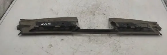 BMW 5 E60 E61 Radiator trim 51717050650