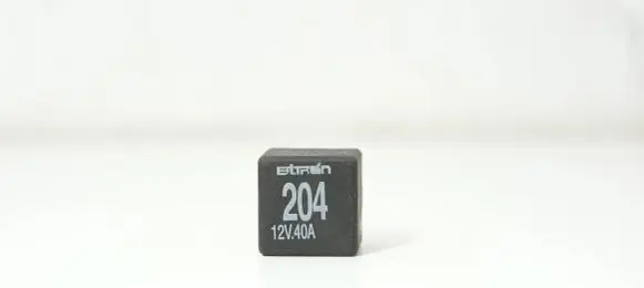 Audi A4 S4 B5 8D Other relay 431951253H