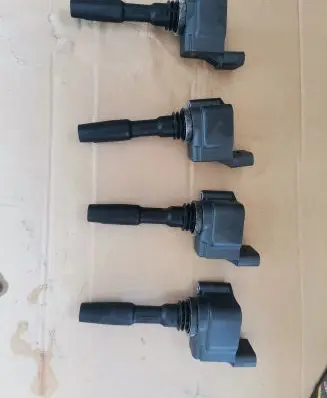 Volkswagen Touran III High voltage ignition coil 05E905110A