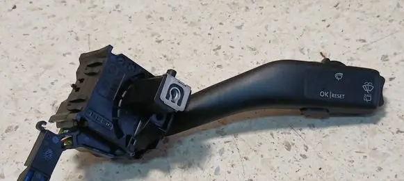 Seat Altea Wiper control stalk 1K0953519A 01203506