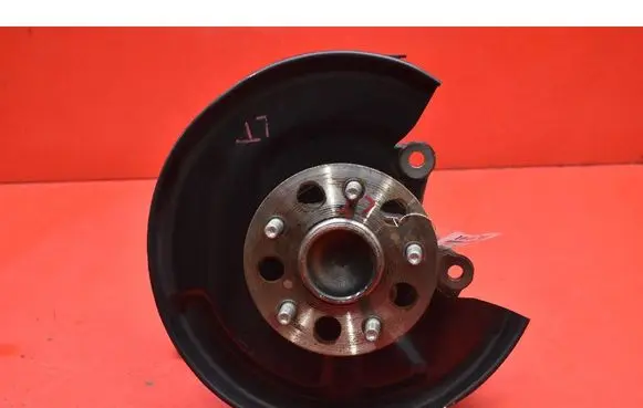 Toyota C-HR I Front wheel hub spindle knuckle 