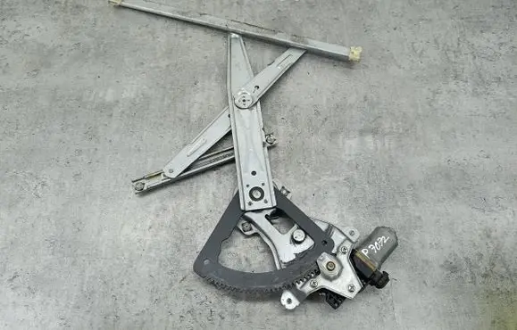 Chevrolet Aveo Front door window regulator with motor 96942998