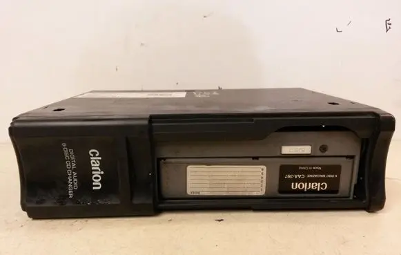 Peugeot 607 CD/DVD changer PU2590A 9655801380 CAA397