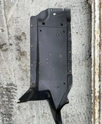 Volkswagen Multivan T5 Other under body part 7H0825337B