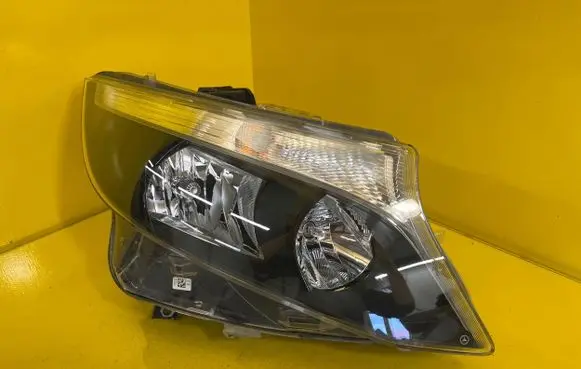 Mercedes-Benz V Class W447 Headlight/headlamp A4479067800