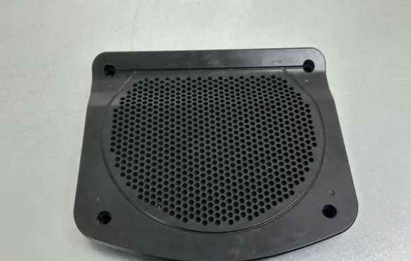 BMW 5 F10 F11 Subwoofer grill/trim 9187783 496687 484371