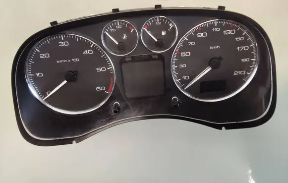 Peugeot 307 Speedometer (instrument cluster) P9660470680