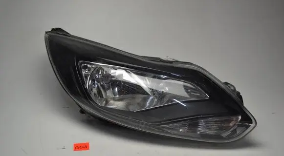 Ford Focus Headlight/headlamp BM5113W029CK