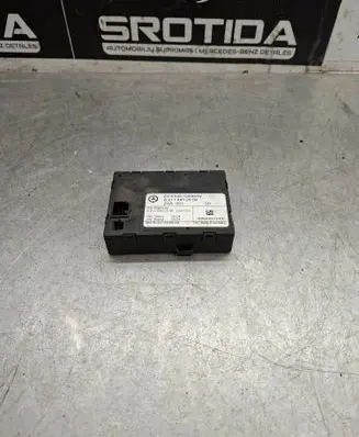 Mercedes-Benz E W211 Gateway control module A2114452600 A2115403545