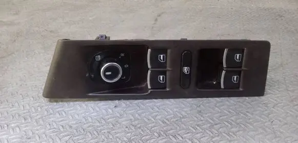 Volkswagen PASSAT B7 Electric window control switch 3AB857857A