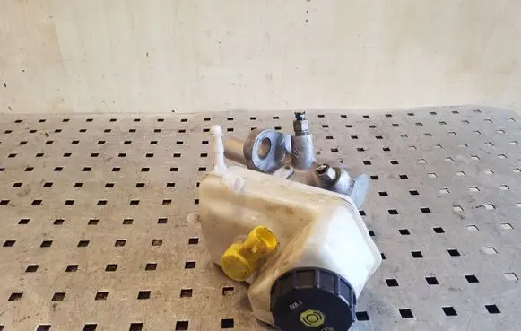 Chevrolet Orlando Master brake cylinder