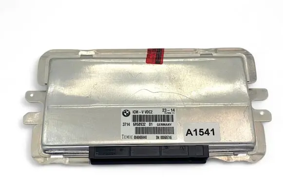 BMW 5 F10 F11 Suspension control unit/module 6868932 37146868932 37146871063