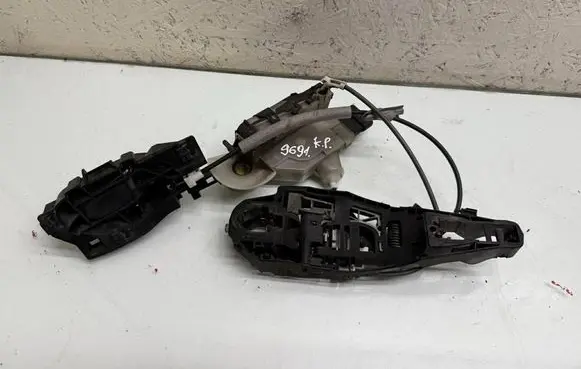 Peugeot Expert Front door lock PSA084139 96555515XT 9688834180U