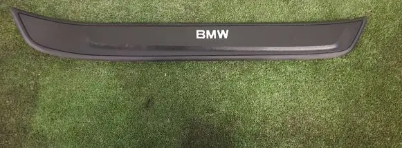 BMW X1 E84 Front sill trim cover 7318566