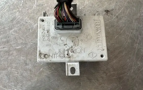 Renault Trafic II (X83) GPS navigation control unit/module 280380655R