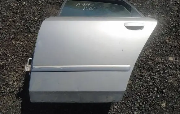 Rear door