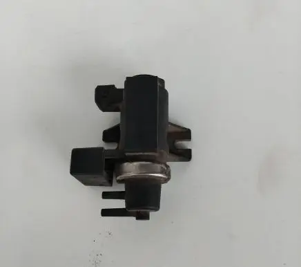 Vacuum pump
