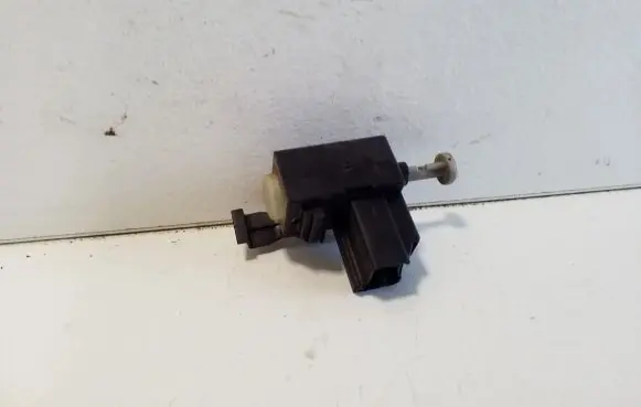 Volvo V40 Cross country Clutch pedal sensor 6G9T11A152AA