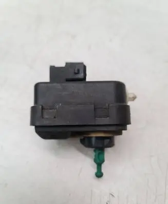 Volvo V70 Headlight level adjustment motor PA66GF30