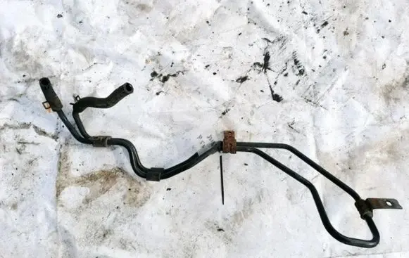 KIA Carens II Fuel line pipe